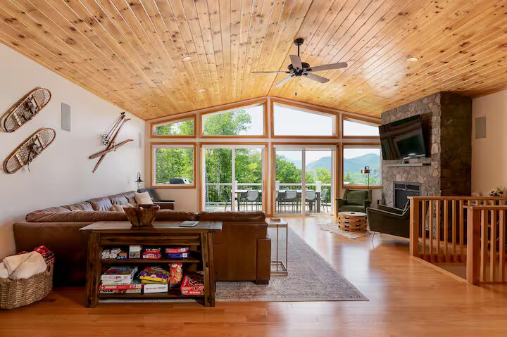 Living room wide view